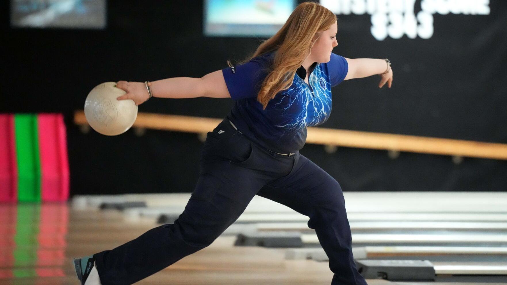 Manheim Township senior wins L-L League girls bowling championship